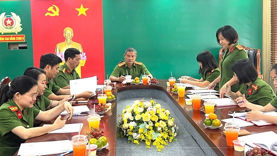 HỘI THẢO KHOA HỌC CẤP KHOA “ỨNG DỤNG CÔNG NGHỆ THÔNG TIN VÀO CÔNG TÁC QUẢN LÝ, GIẢNG DẠY TẠI KHOA NGOẠI NGỮ - TIN HỌC”