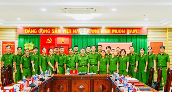 TỌA ĐÀM LẤY Ý KIẾN GÓP Ý ĐỐI VỚI CÁC DỰ ÁN LUẬT DO BỘ CÔNG AN CHỦ TRÌ SOẠN THẢO TRÌNH QUỐC HỘI TẠI KỲ HỌP THỨ 2 NĂM 2026