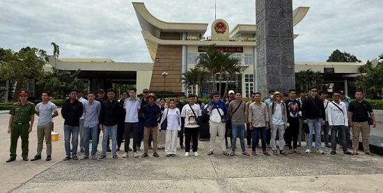 TỔ CHỨC ĐƯA HỌC VIÊN CAMPUCHIA - KHÓA QTC04, QTC05 VỀ NƯỚC NGHỈ HÈ NĂM 2026